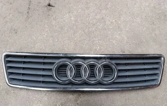 Audi A6 S6 C5 4B Front grill 4b0853651A