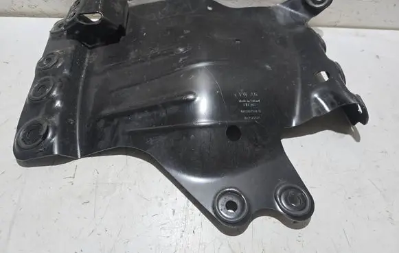 Porsche Cayenne (9Y0 9Y3) Other under body part 4M0803598H FY104S AA232021