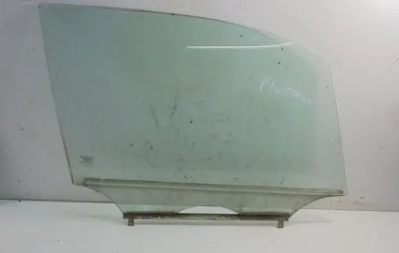 Chevrolet Matiz Front door window glass four-door 