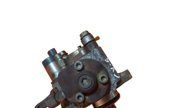Mazda CX-5 Fuel injection high pressure pump SH0113800D