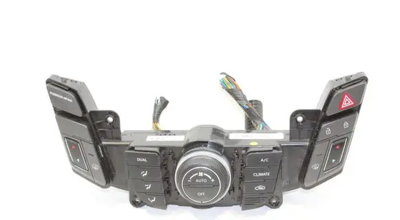 Hyundai i40 Interior fan control switch 972503Z900
