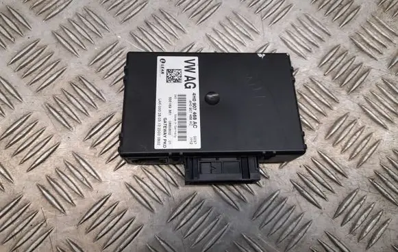 Audi A8 S8 D4 4H Gateway control module 4H0907468AC