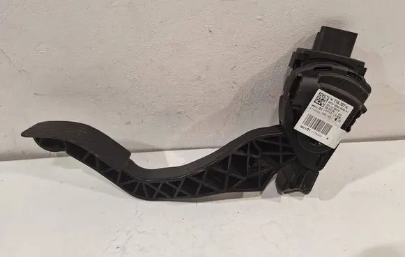 Citroen C3 Accelerator throttle pedal 9671433780