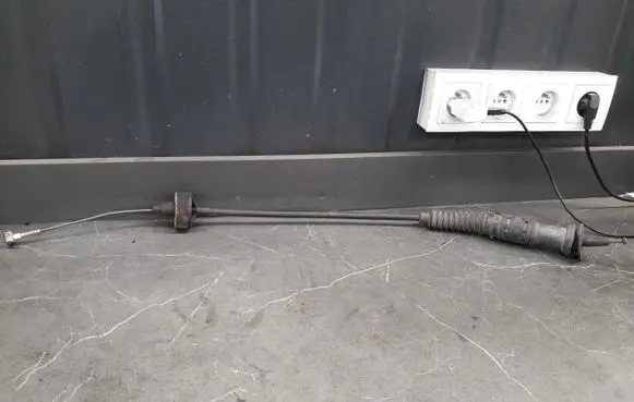 Volvo 740 Clutch cable 
