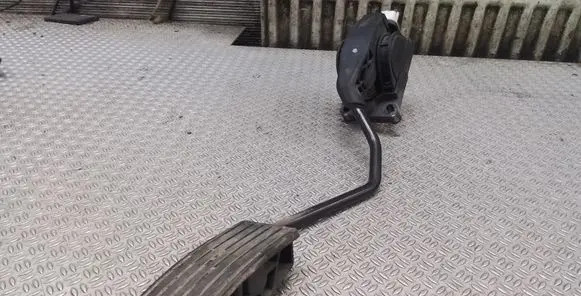 Peugeot 407 Accelerator throttle pedal 9644939680