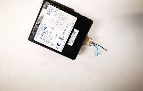 Toyota Corolla Verso AR10 Door control unit/module 897410F010