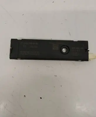 Mercedes-Benz GL X166 Aerial antenna amplifier A2229055904 ZGS001 XTJ920287B