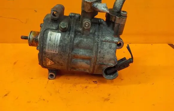Volkswagen PASSAT CC Air conditioning (A/C) compressor (pump)
