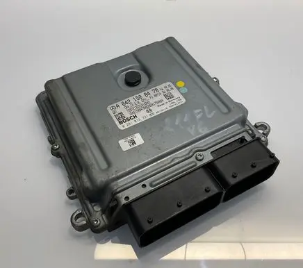 Mercedes-Benz E W211 Engine control unit/module A6421508478 0281013721 6421508478