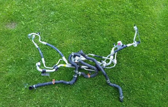 KIA Niro Air conditioning (A/C) pipe/hose