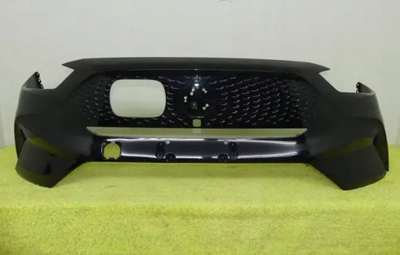 MG ZS Front bumper P11010248