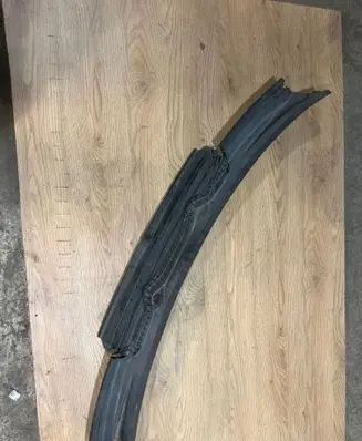 BMW X3 E83 Wiper trim 3401811
