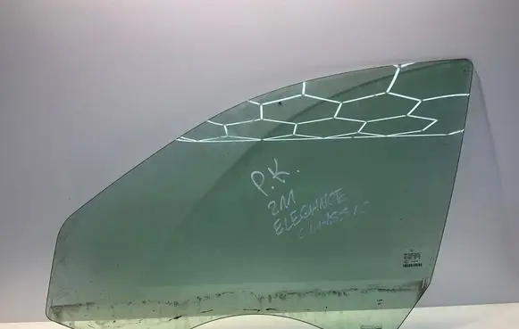 Mercedes-Benz E W211 Front door window glass four-door 