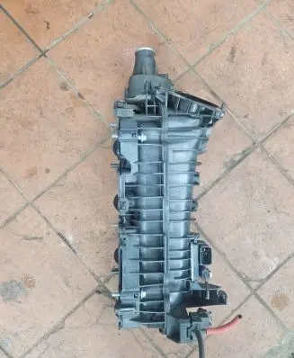 BMW 5 F10 F11 Intake manifold 108452S10