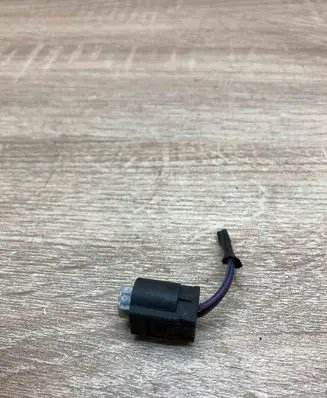 BMW 7 E65 E66 Plug wire 9684051 968405 2PIN