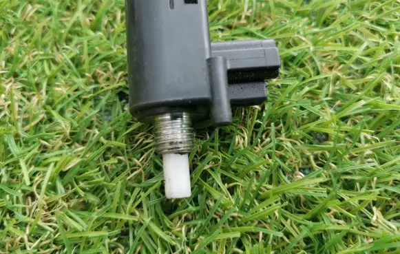 Toyota Avensis T250 Brake pedal sensor switch