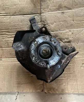 Hyundai Santa Fe Front wheel hub