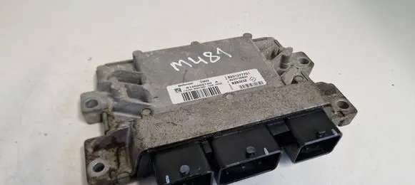 Renault Clio III Engine control unit/module 8201077701 S120202120A