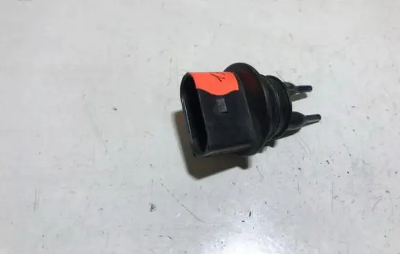 Volkswagen PASSAT B5 Sensor 7m0919376 95vw17k656aa