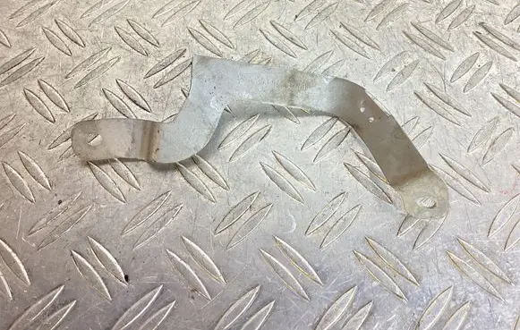 Mercedes-Benz GLC X253 C253 Fender mounting bracket A2535463500