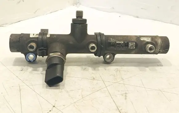 Audi A6 S6 C6 4F Fuel main line pipe 059130089K 002527L3 F00R001853
