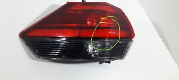 Nissan X-Trail T32 Rear/tail lights