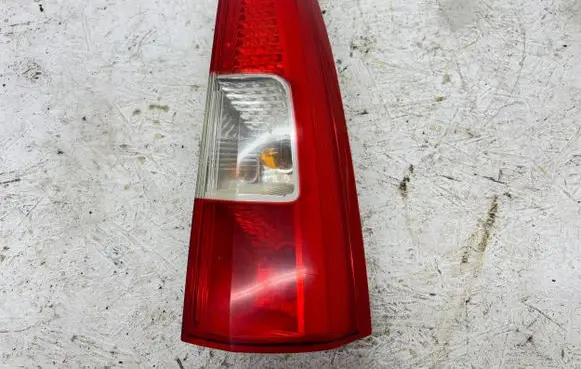 Volvo V70 Rear/tail lights 160986R