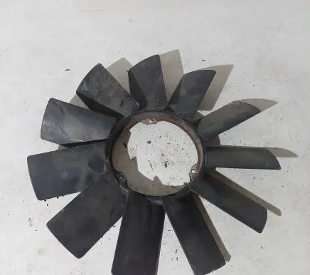 BMW X5 E53 Fan impeller 11521712058