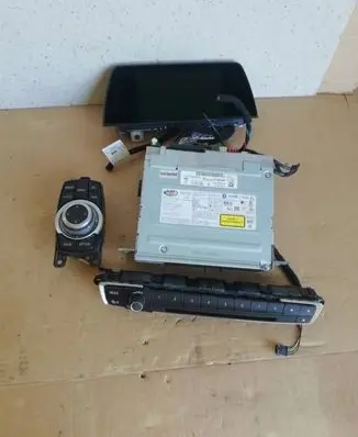 BMW 1 F20 F21 Radio/CD/DVD/GPS head unit 6822582 9322122 6814187