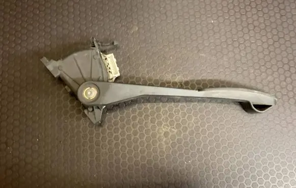Volvo XC90 Accelerator throttle pedal 30683520 6PV00853716