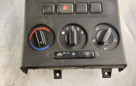 Opel Zafira A Climate control unit 90589777 90559839 27101999