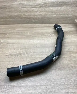 Mercedes-Benz A W169 Engine coolant pipe/hose A1695011082
