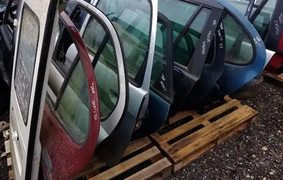 Renault Laguna I Rear door 