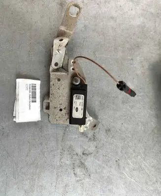 Jaguar F-Pace Sound amplifier holder/bracket T4A6110