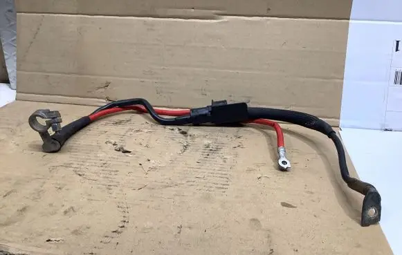 Volkswagen Sharan Positive cable (battery) 7N0971228E