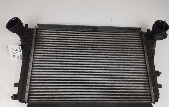 Volkswagen PASSAT B6 Intercooler radiator 3C0145805G