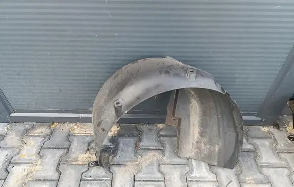 Audi A1 Rear arch fender liner splash guards 82a810969