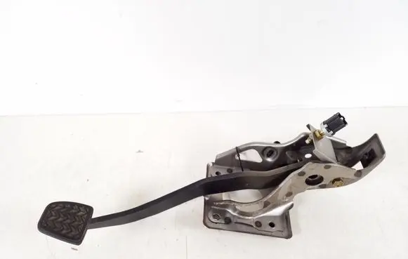 Clutch pedal