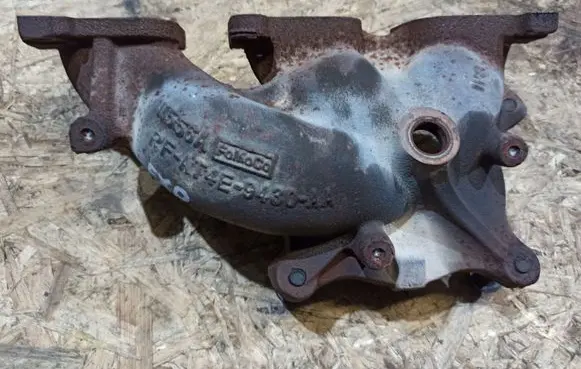 Exhaust manifold