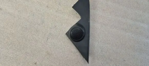 Honda Accord Front door high frequency speaker 