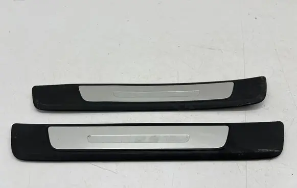 Audi Q8 e-tron Rear sill trim cover 4KE853375 4KE853376