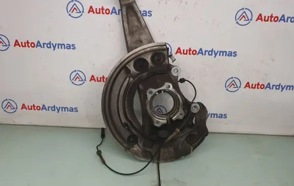 BMW 7 G11 G12 Front wheel hub spindle knuckle 6879171 31206879171