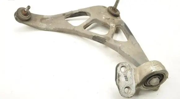 BMW 3 E46 Front control arm 2229365