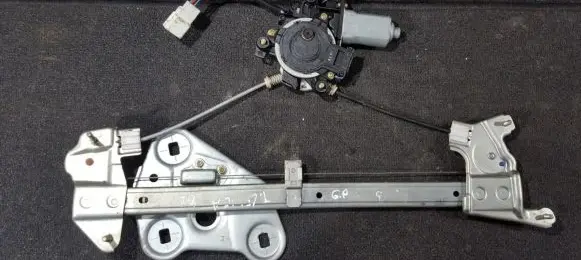 Toyota Celica T230 Sliding door window regulator with motor