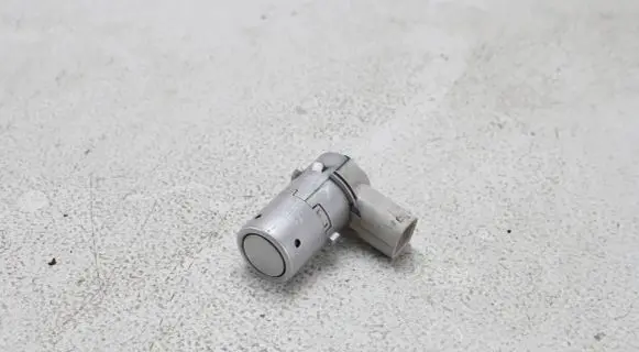 BMW 5 E60 E61 Parking PDC sensor 3687920