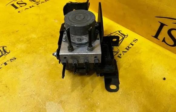 Citroen C4 II Picasso ABS Pump 9825549780