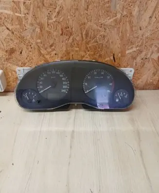 Volkswagen Sharan Speedometer (instrument cluster) 7M0919863T