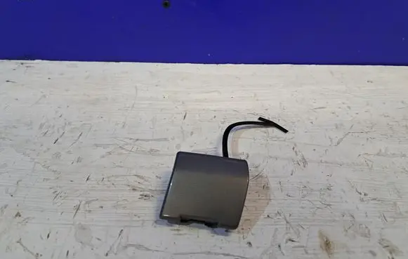 Volvo V50 Front tow hook cap/cover 30655871