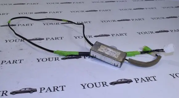 Lexus RX 330 - 350 - 400H Antenna control unit 8630048190