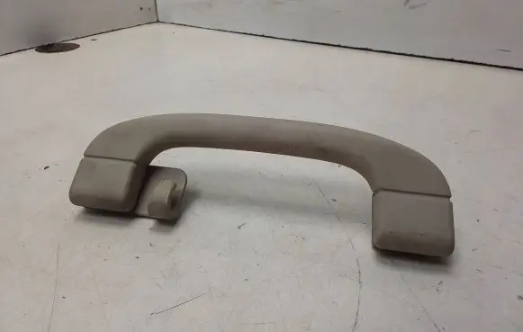BMW 5 E60 E61 Rear interior roof grab handle 7033662